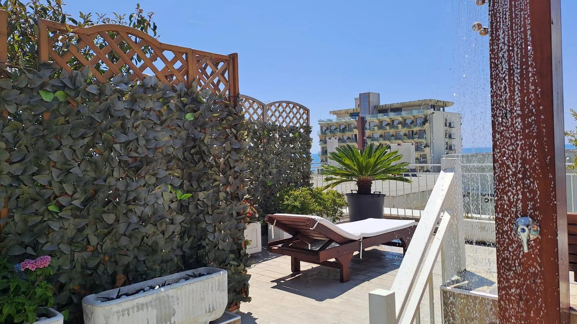 Appartamento Paradise Rooftop Golem Albania